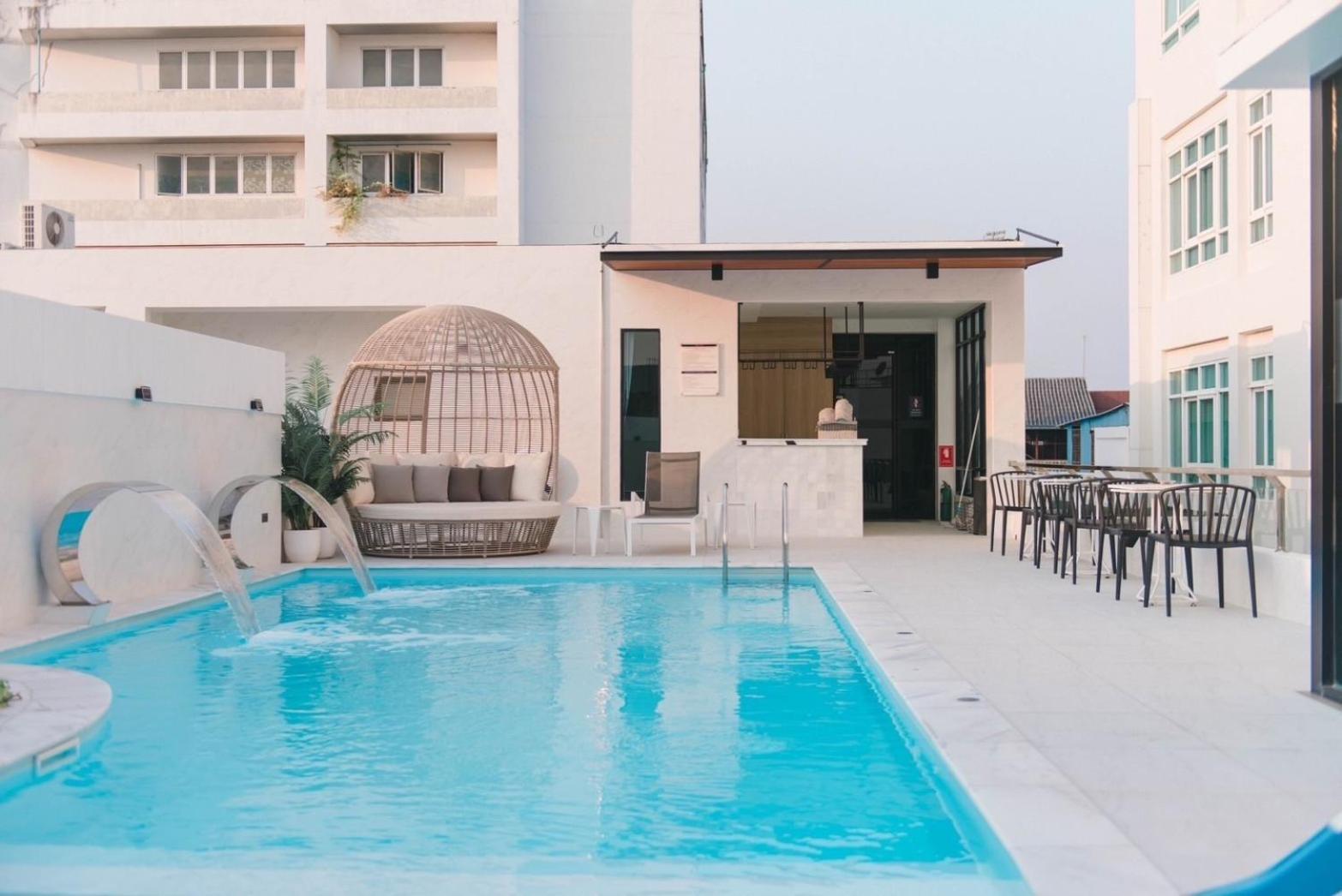 De Princess Hotel Udonthani Kültér fotó